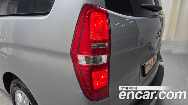 Hyundai Starex 2018 — photo 9