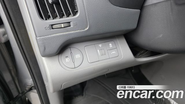Hyundai Starex 2018 — photo 27