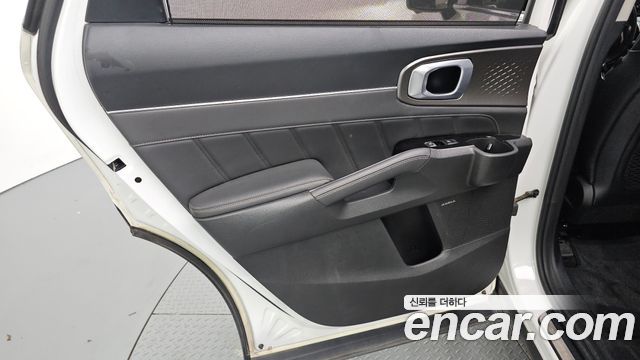 Kia Sorento 2021 — photo 15