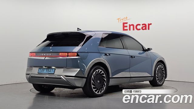 Hyundai Ioniq5 2022 — photo 2
