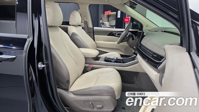 Kia Canival 2024 — photo 17