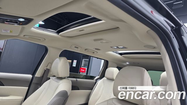 Kia Canival 2024 — photo 25
