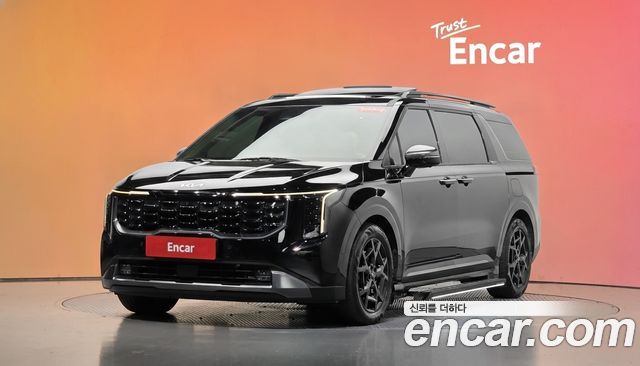 Kia Canival 2024 — photo 1