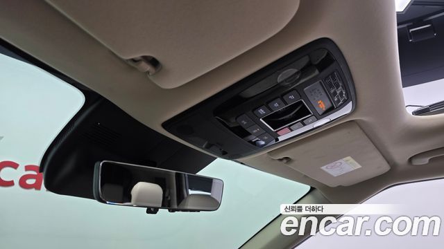 Kia Canival 2024 — photo 36