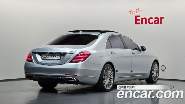 Mercedes-Benz S-Class 2018 — photo 2