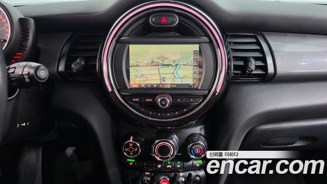 Mini Cooper 2016 — photo 14