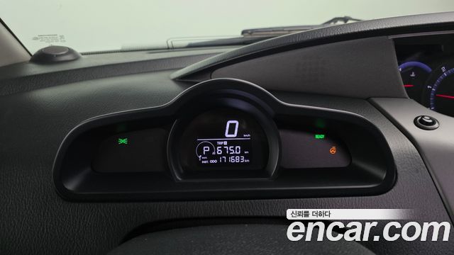 KG Mobility KORANDO 2018 — photo 11