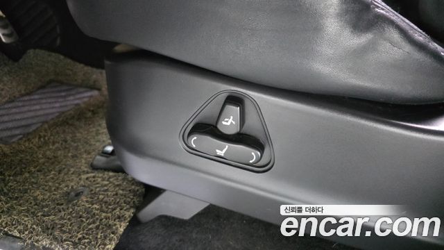 KG Mobility KORANDO 2018 — photo 31