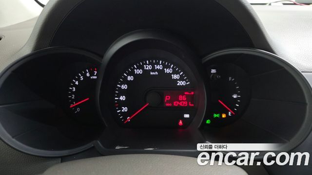 Kia morning 2012 — photo 11