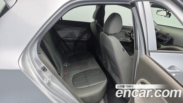 Kia morning 2012 — photo 18