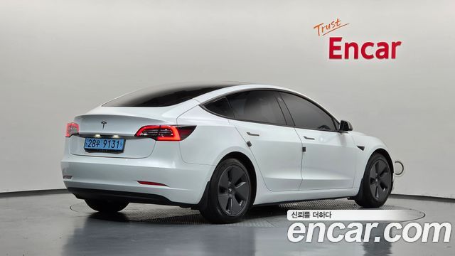 Tesla Model 3 2021 — photo 2