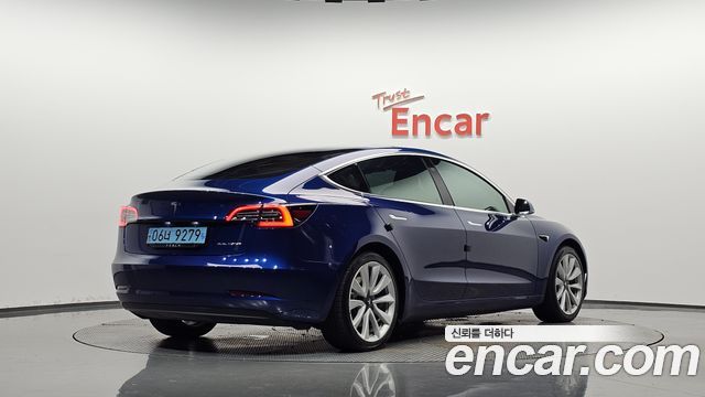 Tesla Model 3 2020 — photo 2