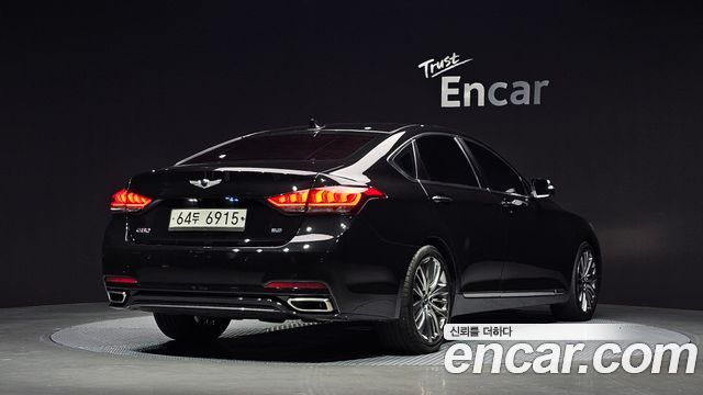 Genesis G80 2018 — photo 2