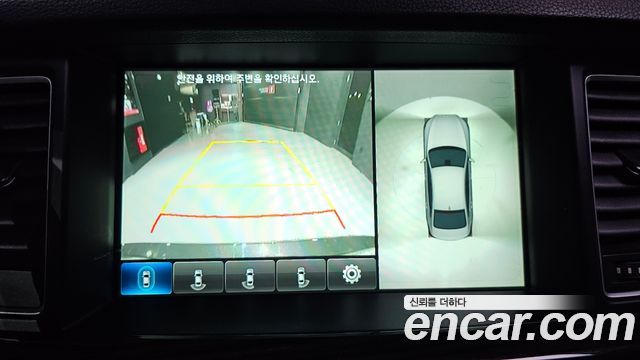 Genesis G80 2018 — photo 15