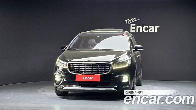 Kia Canival 2019 — photo 3