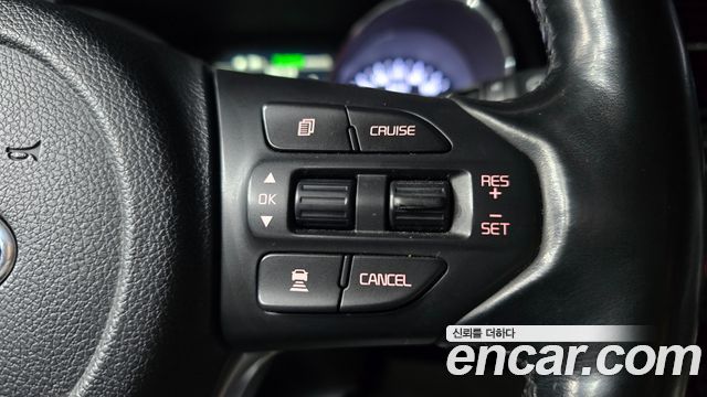 Kia Canival 2019 — photo 18