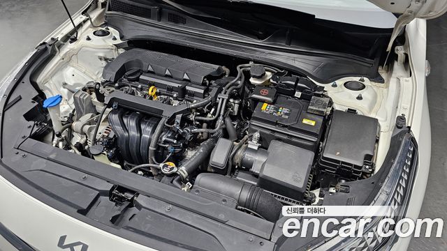 Kia K3 2023 — photo 6