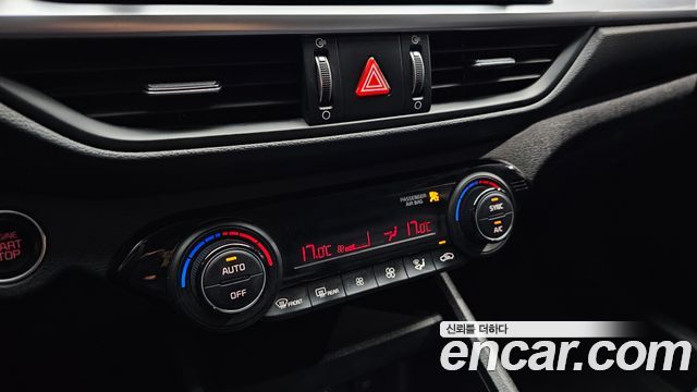 Kia K3 2023 — photo 17