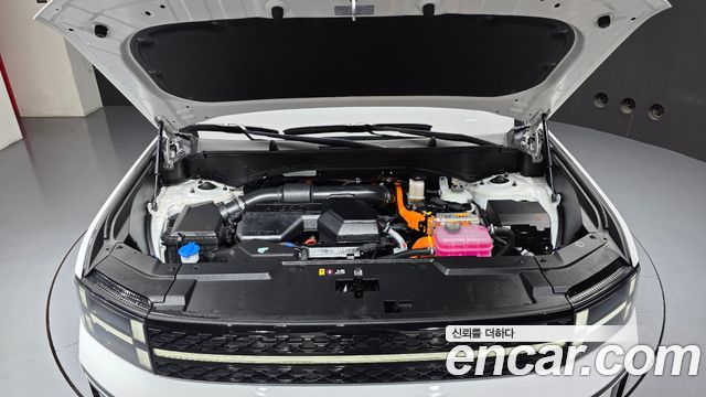 Hyundai Santafe 2025 — photo 6