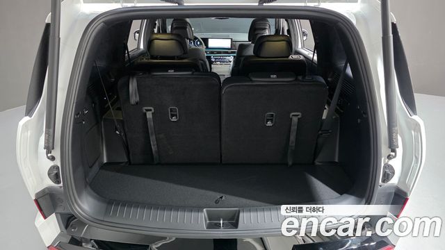 Hyundai Santafe 2025 — photo 20