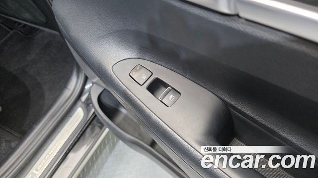 Hyundai Grandeur 2019 — photo 36