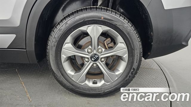 Kia Seltos 2022 — photo 7