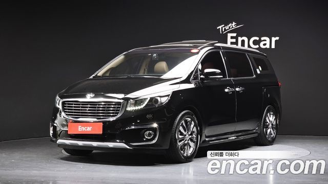 Kia Canival 2017 — photo 1