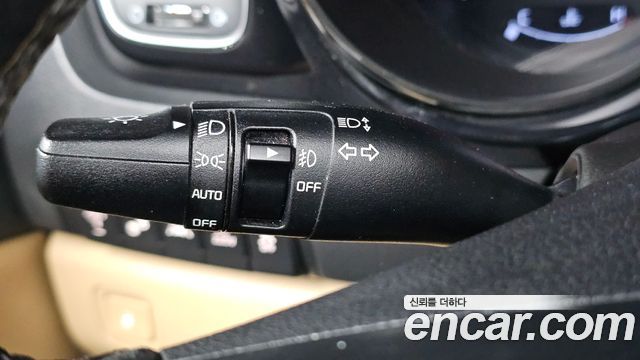 Kia Canival 2017 — photo 30