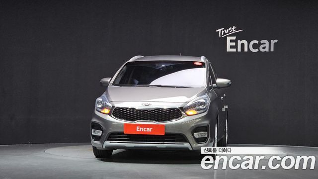 Kia Carens 2018 — photo 3