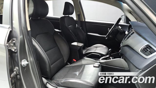 Kia Carens 2018 — photo 16
