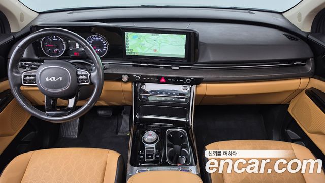 Kia Canival 2023 — photo 7