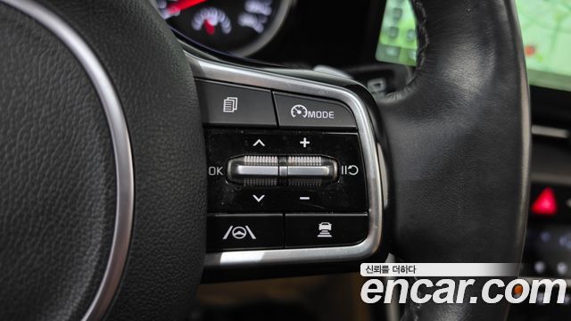 Kia Canival 2023 — photo 15