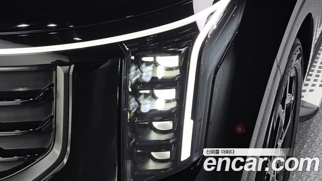 Kia Canival 2025 — photo 8
