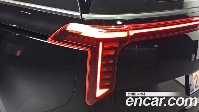 Kia Canival 2025 — photo 9
