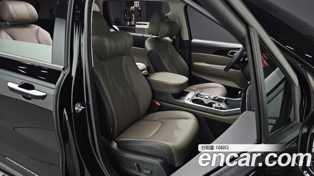 Kia Canival 2025 — photo 16