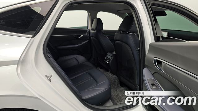 Hyundai Sonata 2025 — photo 12