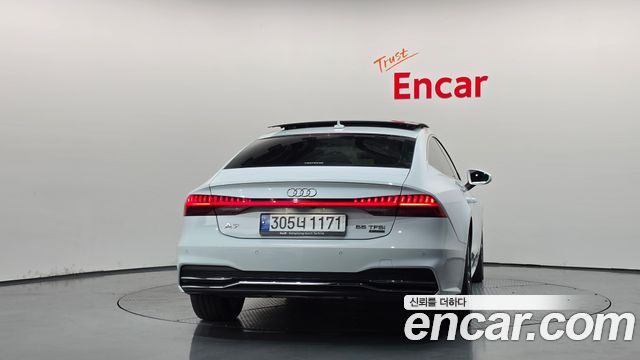 Audi A7 2020 — photo 4