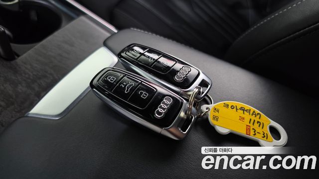 Audi A7 2020 — photo 33