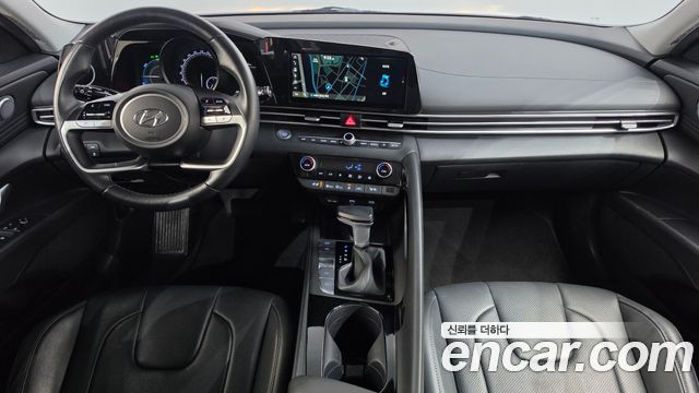 Hyundai AVANTE 2023 — photo 10