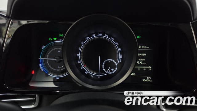 Hyundai AVANTE 2023 — photo 11