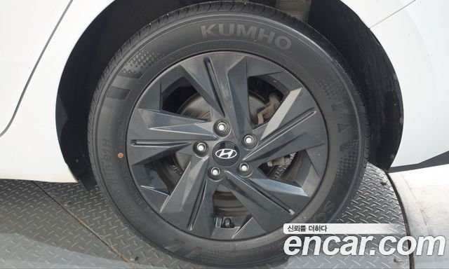 Hyundai AVANTE 2023 — photo 7