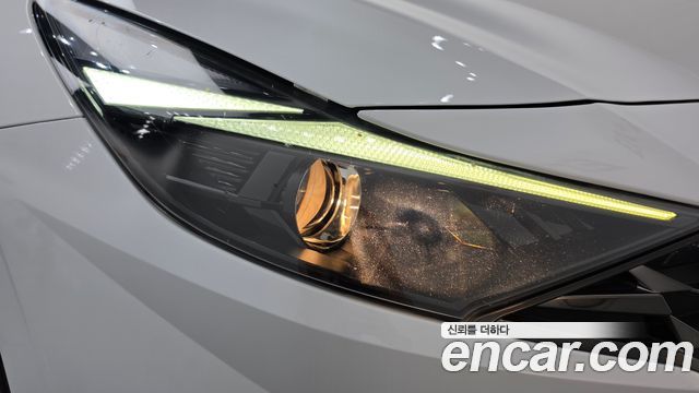 Hyundai AVANTE 2023 — photo 8