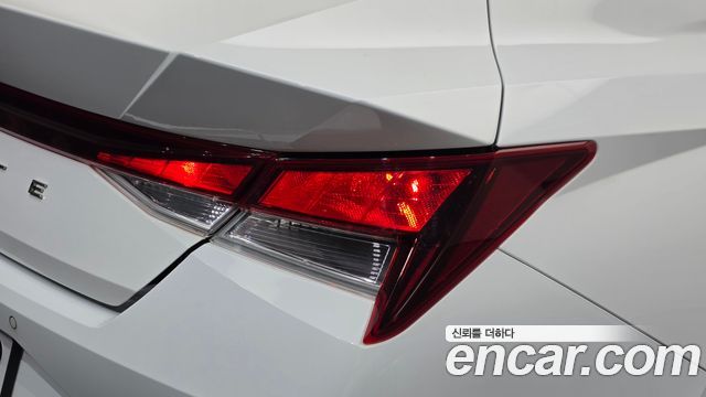 Hyundai AVANTE 2023 — photo 9