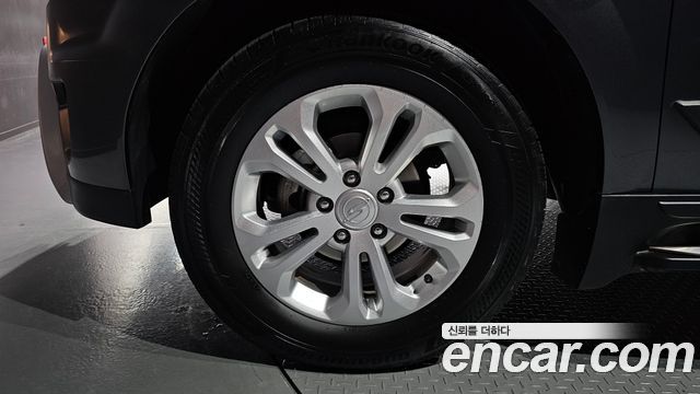 KG Mobility KORANDO 2016 — photo 5