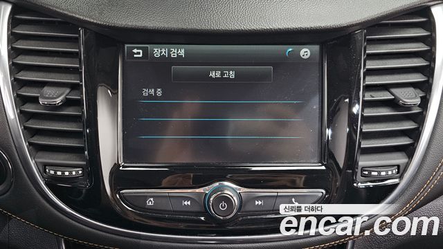 Chevrolet Korea Trax 2018 — photo 17