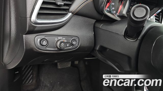 Chevrolet Korea Trax 2018 — photo 20