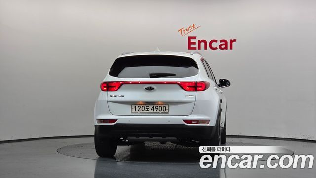 Kia Sportage 2018 — photo 4