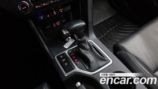 Kia Sportage 2018 — photo 12