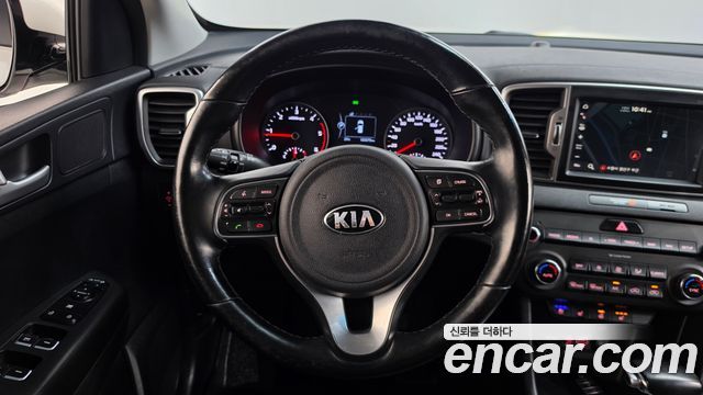 Kia Sportage 2018 — photo 19