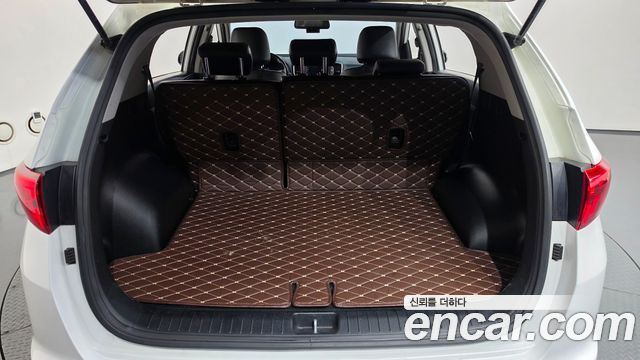 Kia Sportage 2018 — photo 21
